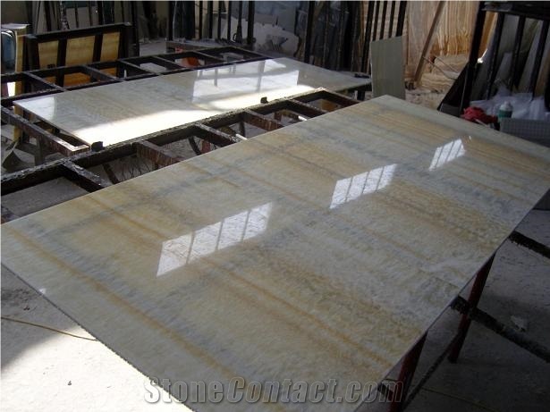 Backlit Onyx Honeycomb Panel