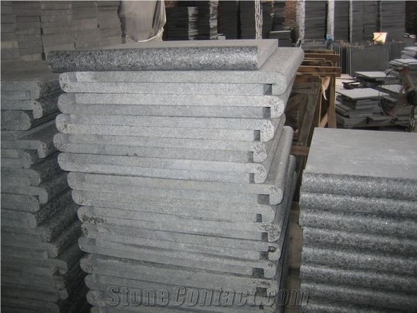G684 Black Basalt Flamed Bullnosed Steps