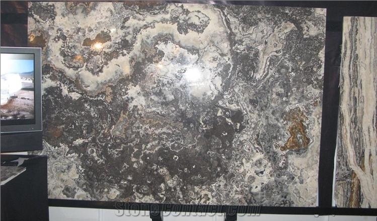 Veretton Traonyx Slabs