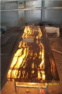 Tiger Vein Onyx Glass Countertop
