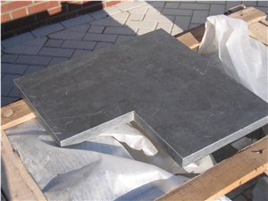 Blue Stone Corner Piece Coping, Grey Blue Stone Pool Coping