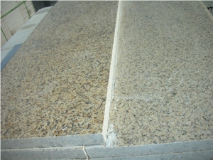 G682 Step and Riser, Yellow Granite