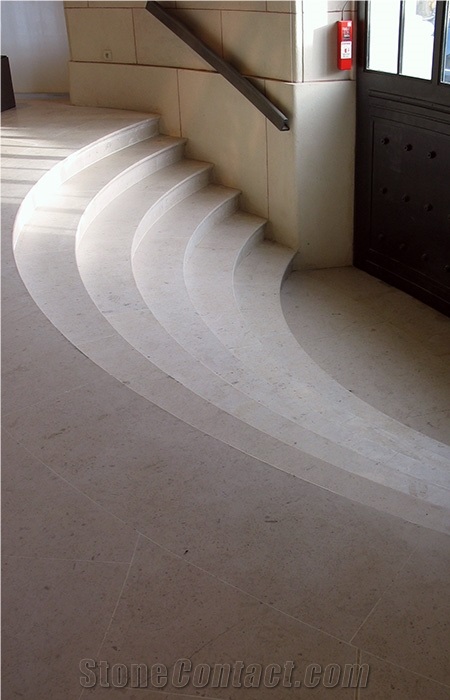 Beige Perola Stairs