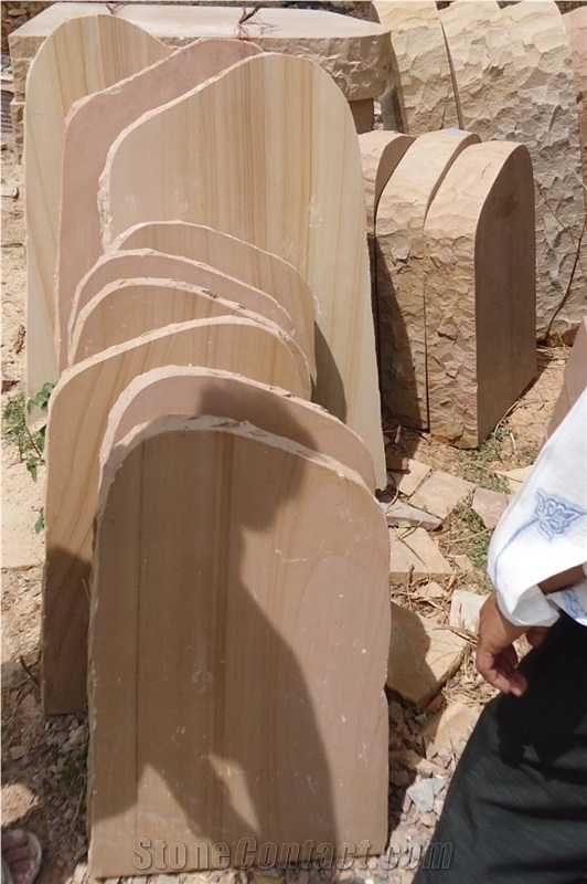 Quartzite Momument, Grave Stone, Headstone for Q