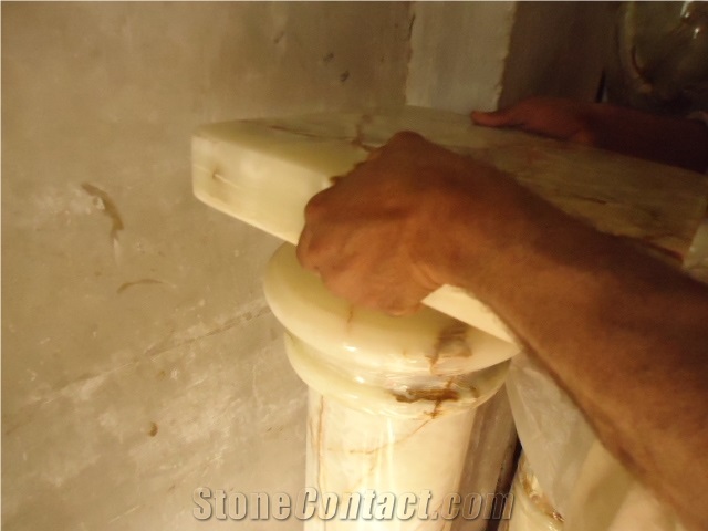 Pillar Rounds, White Onyx Column