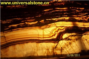Backlit Onyx Kitchen Top-067