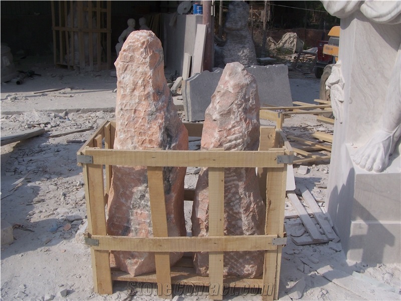 Stone Monolith for Garden 6403