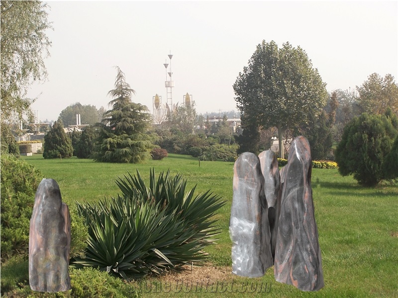 Stone Monolith for Garden 6406