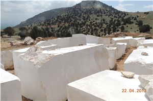 Crema Passion Marble Blocks, Turkey Beige Marble