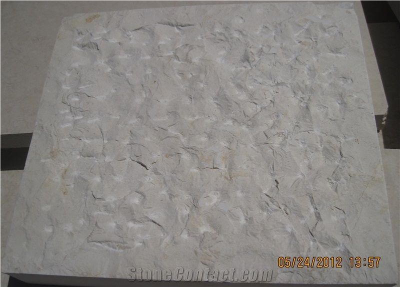 Jerusalem White Limestone Chiseled Wall Tiles