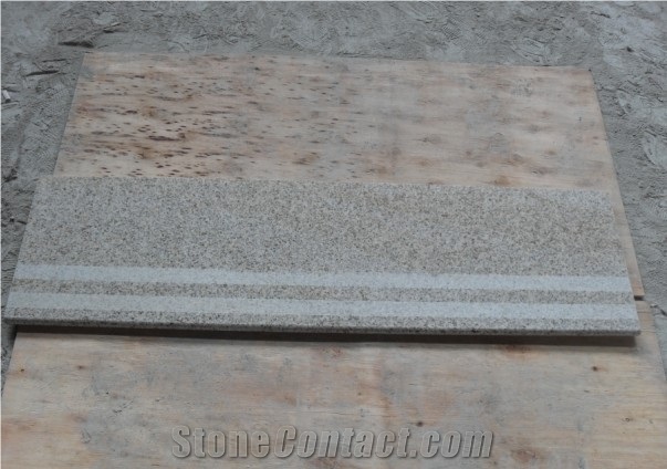 G682 Rust Yellow Granite Stairs & Steps, China Yellow Granite, Rusty Yellow Granite Stairs and Steps