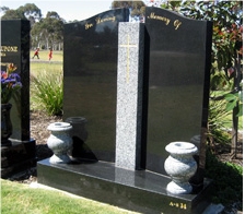 Shanxi ,Grey Material Black Granite Upright Monuments