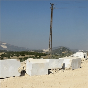 Burdur Cream Marble Blocks