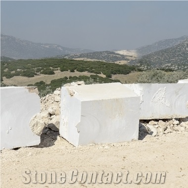 Burdur Cream Marble Blocks