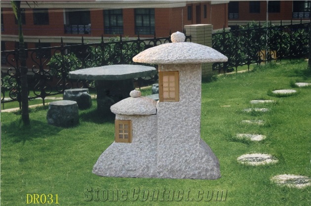Chinese Garden Stone Lantern, Grey Granite Lantern