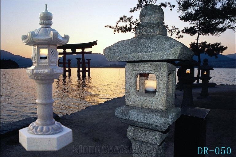 Granite Garden Stone Lantern, White Granite Lantern