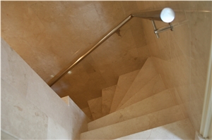 Crema Lykia Beige Marble Stairs