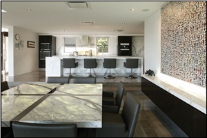 Calacatta Vagli Dining Table with Backlights, Calacatta Vagli White Marble Kitchen Design