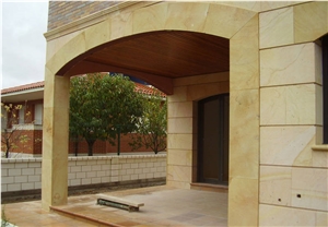 Arches, Vaults, Dorada Urbion Beige Sandstone Arches
