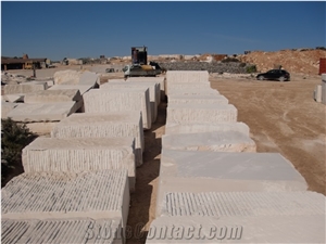 Cream Butterfly Limestone Block, Portugal Beige Limestone