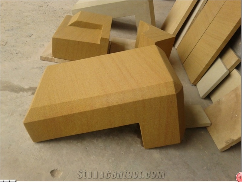 Mushroomed Corner Sandstone