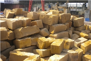 QC-Sandstone Yellow Sandstone, Natural Split