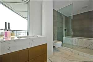 Calacatta Marble Tiles and Vanity, Calacatta White Marble Bath Tops