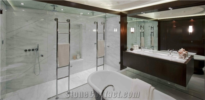 Calacatta Michelangelo Residential Bath Design, Calacatta Michelangelo White Marble Bath Design