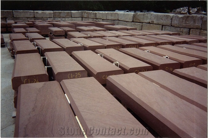 Vineyard Red SandStone Bridge Cap Pieces