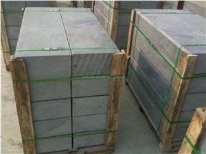 Blue Limestone Kerbstone