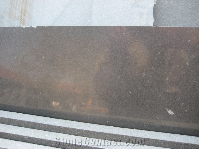 G308 Black Granite Cobble, Pavers