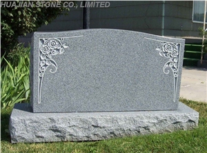 Upright Serp Top Monument, Shidao Red Granite Monument