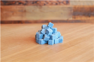 Whiskey Stones Rox Beverage Chilling Stones, Grey Soapstone Kitchen Accessories
