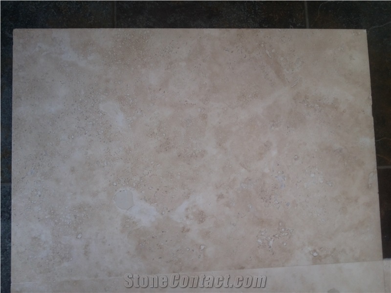 Chiaro Travertine Tile