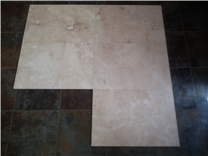 Chiaro Travertine Tile