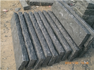 G685 Basalt Split Face Palisade, G685 Black Basalt Palisade