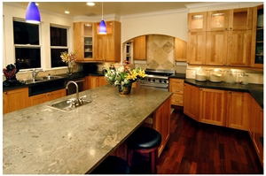 Napolina Limestone Island, Black Absolute Countert, Napolina Beige Limestone Kitchen Design