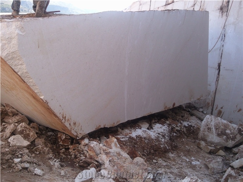 Fior Di Crema Stone Blocks, Planit Limestone Block