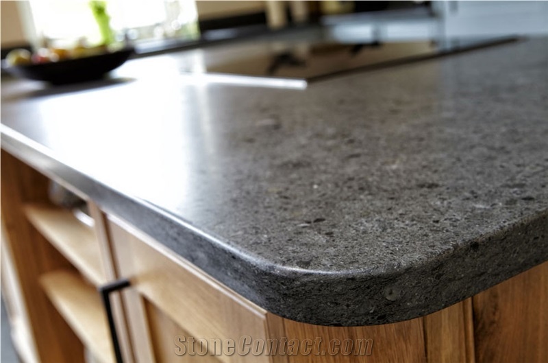 Brandy Crag Stone Kitchen Design, Traditional Kitchen Design Work Top