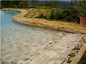 French Limestone Free Shape Pool Coping with Pierre De Limeyrat