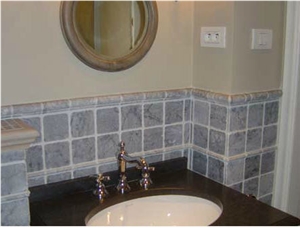 Tumbled Grey Marble Wall, Absolute Black Vanity to