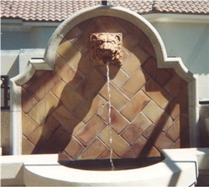Lion Head Scupper View Wall Mounted Fountain, Naranja Beige Sandstone Wall Mounted Fountain