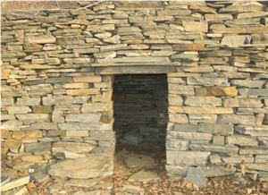 Quartzite Random Walling, Beige Quartzite Walling