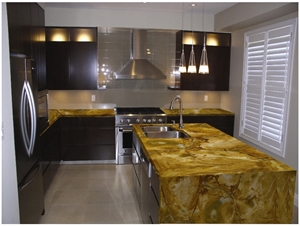 Stone Wood, Palomino Quartzite Countertop