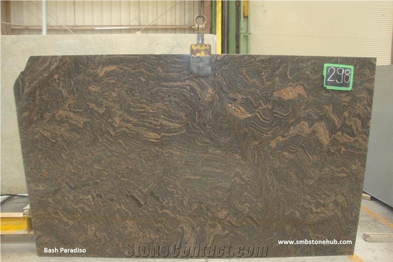 Pradiso Bash, Paradiso Granite Slabs