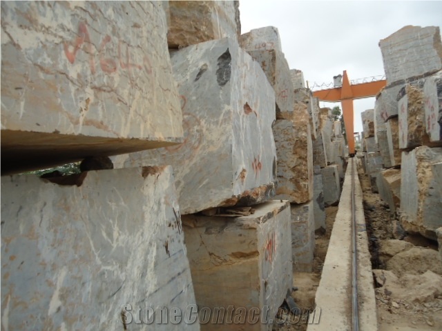 Michael Angelo Blocks, Black Gold Marble Block
