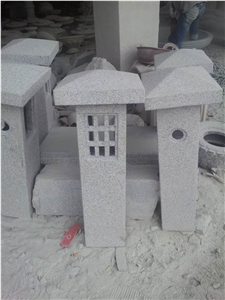 DL Stone Lantern, Granite Lantern, Hazel White Granite Lantern