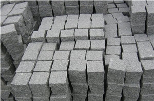 China Grey Granite Cobblestone for Pavings
