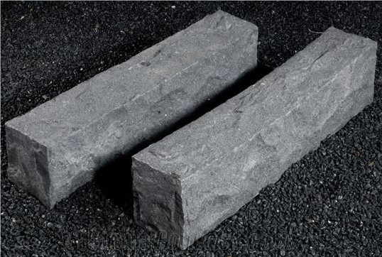 G654 Granite Kerbstone