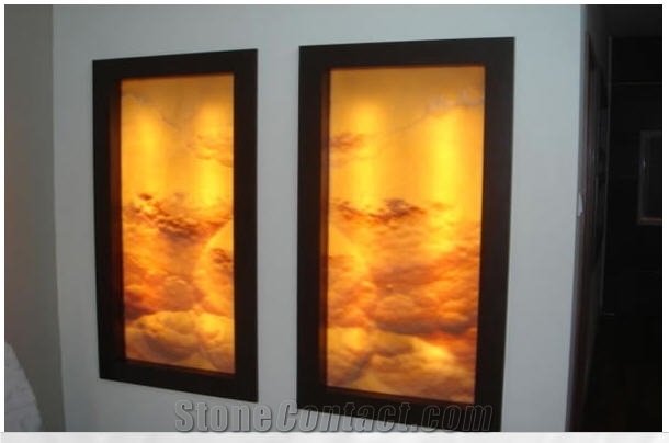 Translucent Onyx Feature Wall Panel